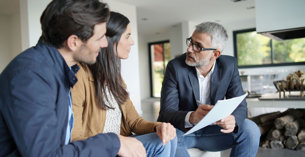Échange entre propriétaires sur la gestion locative en station